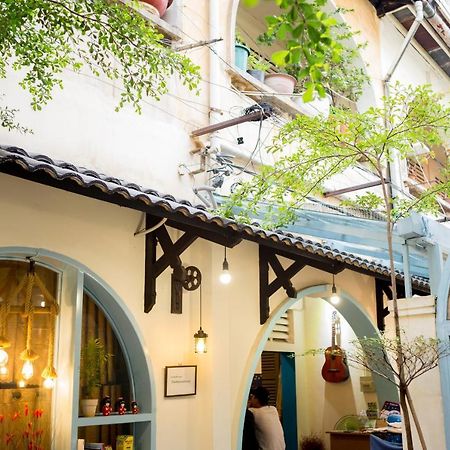 Kha Hostel & Cafe Hô Chi Minh-Ville Extérieur photo